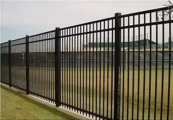 ISO9001 hot sell wholesale wrought picket top garden steel tubular fence 6 ft tall durable prefabricated durable steel f