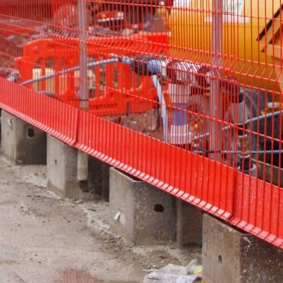 Barriera di protezione perimetrale autoportante con base autoportante